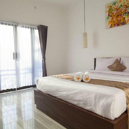 Yankee Fara 14 Hotel Seminyak  Bagian luar foto