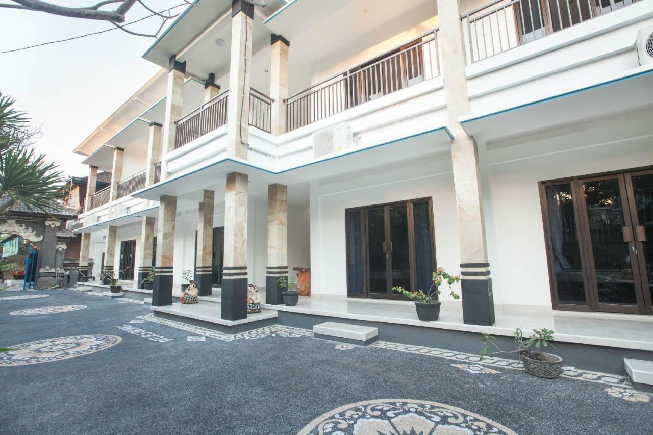 Yankee Fara 14 Hotel Seminyak  Bagian luar foto